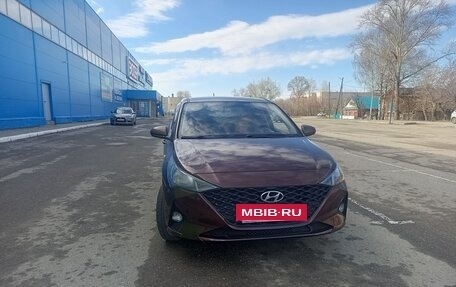 Hyundai Solaris II рестайлинг, 2021 год, 1 380 000 рублей, 7 фотография