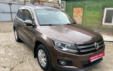 Volkswagen Tiguan I, 2014 год, 1 330 000 рублей, 2 фотография