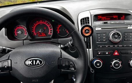 KIA cee'd I рестайлинг, 2011 год, 880 000 рублей, 32 фотография