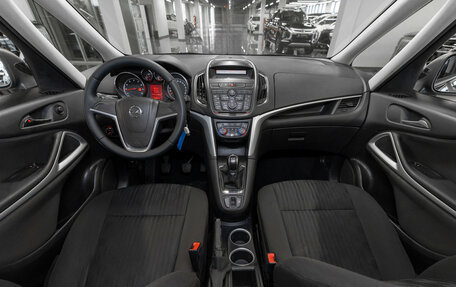 Opel Zafira C рестайлинг, 2012 год, 995 000 рублей, 8 фотография