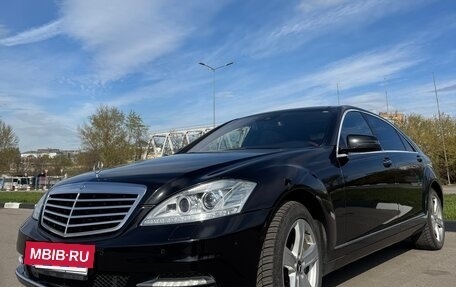 Mercedes-Benz S-Класс, 2010 год, 2 100 000 рублей, 15 фотография