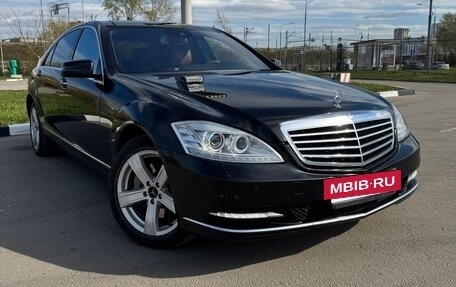 Mercedes-Benz S-Класс, 2010 год, 2 100 000 рублей, 21 фотография
