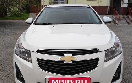 Chevrolet Cruze II, 2014 год, 1 060 000 рублей, 9 фотография