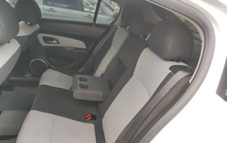 Chevrolet Cruze II, 2014 год, 1 060 000 рублей, 13 фотография