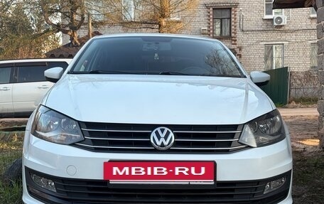 Volkswagen Polo VI (EU Market), 2016 год, 1 100 000 рублей, 2 фотография