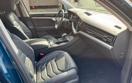 Volkswagen Touareg III, 2020 год, 4 500 000 рублей, 11 фотография