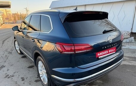 Volkswagen Touareg III, 2020 год, 4 500 000 рублей, 4 фотография