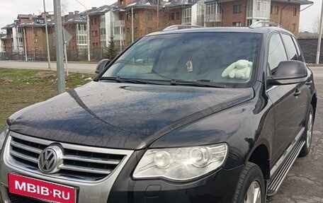 Volkswagen Touareg III, 2008 год, 900 000 рублей, 1 фотография