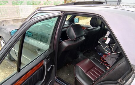 Mercedes-Benz E-Класс, 1994 год, 160 000 рублей, 6 фотография