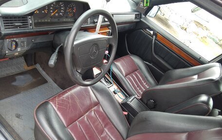 Mercedes-Benz E-Класс, 1994 год, 160 000 рублей, 7 фотография
