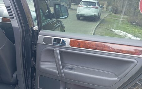 Volkswagen Touareg III, 2008 год, 900 000 рублей, 8 фотография