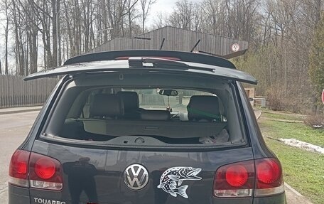 Volkswagen Touareg III, 2008 год, 900 000 рублей, 2 фотография