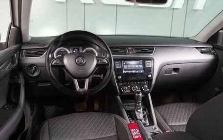 Skoda Octavia, 2018 год, 1 549 000 рублей, 6 фотография