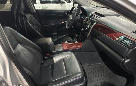 Toyota Camry, 2014 год, 1 600 000 рублей, 5 фотография