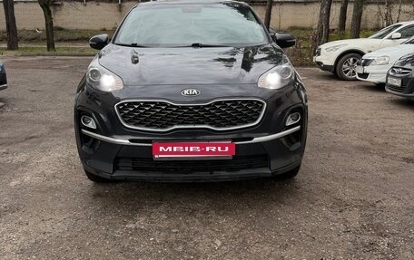 KIA Sportage IV рестайлинг, 2019 год, 2 370 000 рублей, 3 фотография