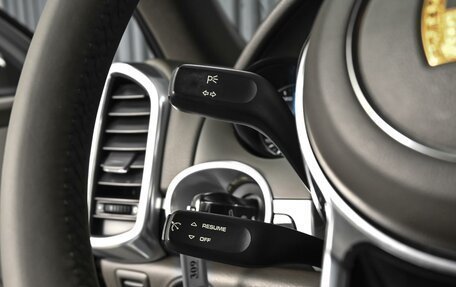 Porsche Cayenne III, 2015 год, 3 989 000 рублей, 18 фотография