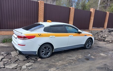 KIA Optima IV, 2019 год, 999 000 рублей, 10 фотография