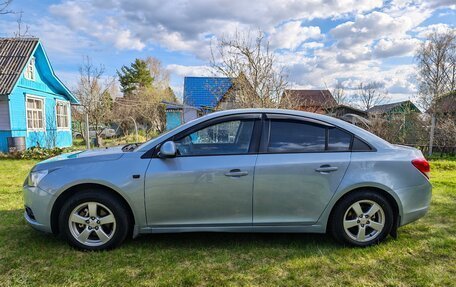 Chevrolet Cruze II, 2012 год, 800 000 рублей, 2 фотография