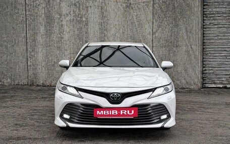 Toyota Camry, 2018 год, 2 600 000 рублей, 14 фотография