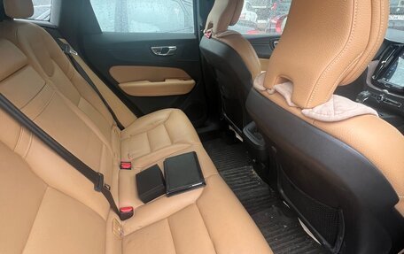 Volvo XC60 II, 2018 год, 3 750 000 рублей, 12 фотография