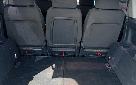 Volkswagen Touran III, 2007 год, 550 000 рублей, 5 фотография