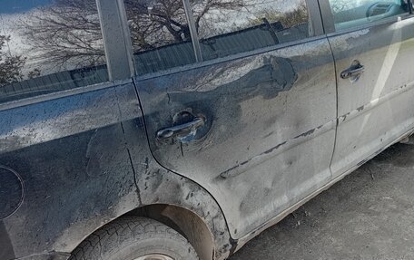 Volkswagen Touran III, 2007 год, 550 000 рублей, 4 фотография