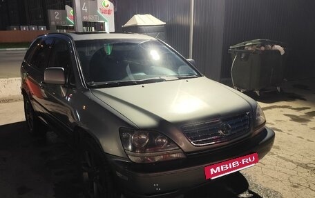 Lexus RX IV рестайлинг, 2000 год, 760 000 рублей, 6 фотография
