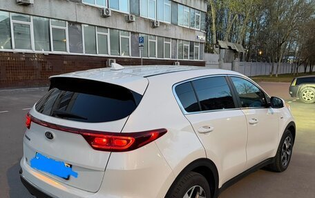KIA Sportage IV рестайлинг, 2021 год, 2 399 999 рублей, 6 фотография