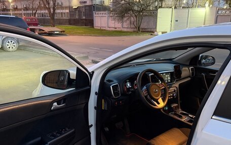 KIA Sportage IV рестайлинг, 2021 год, 2 399 999 рублей, 9 фотография