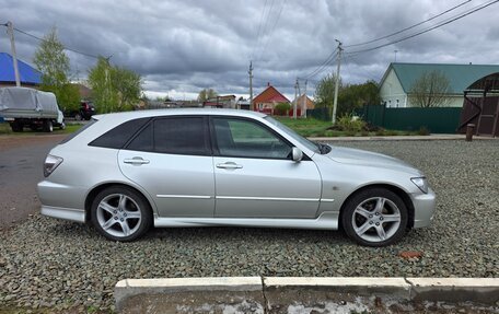 Toyota Altezza, 2002 год, 1 400 000 рублей, 3 фотография