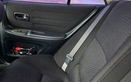 Toyota Altezza, 2002 год, 1 400 000 рублей, 14 фотография