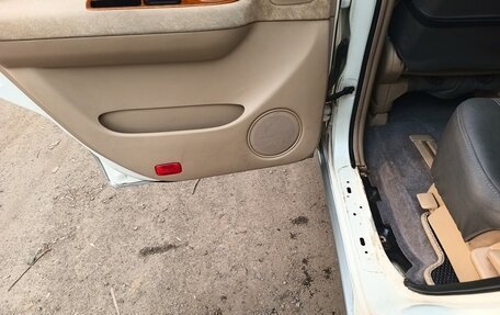 Nissan Presage I, 2001 год, 490 000 рублей, 18 фотография