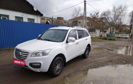 Lifan X60 I рестайлинг, 2012 год, 410 000 рублей, 3 фотография