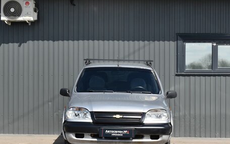 Chevrolet Niva I рестайлинг, 2004 год, 209 999 рублей, 2 фотография