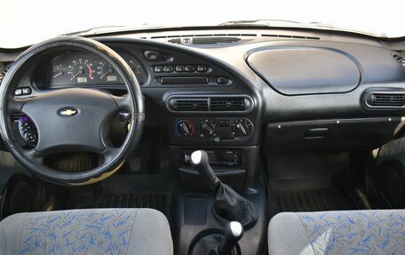 Chevrolet Niva I рестайлинг, 2004 год, 209 999 рублей, 7 фотография