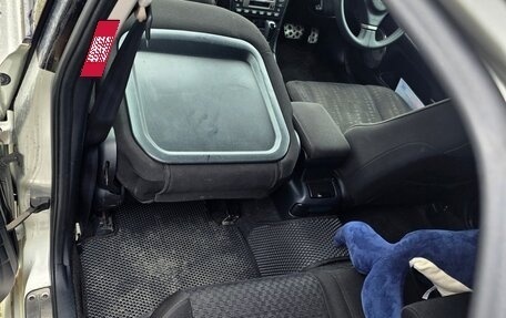 Toyota Altezza, 2002 год, 1 400 000 рублей, 10 фотография