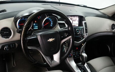 Chevrolet Cruze II, 2011 год, 629 000 рублей, 7 фотография