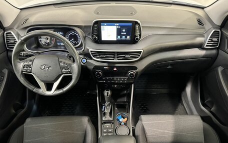 Hyundai Tucson III, 2018 год, 2 399 800 рублей, 9 фотография