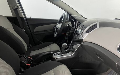 Chevrolet Cruze II, 2014 год, 800 000 рублей, 5 фотография