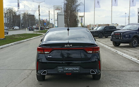 KIA Rio IV, 2021 год, 1 623 000 рублей, 6 фотография