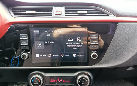 KIA Rio IV, 2021 год, 1 623 000 рублей, 15 фотография