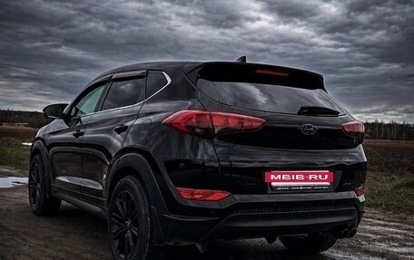 Hyundai Tucson III, 2017 год, 1 700 000 рублей, 2 фотография