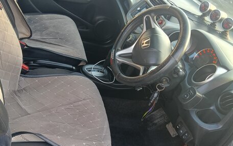 Honda Fit III, 2009 год, 730 000 рублей, 5 фотография