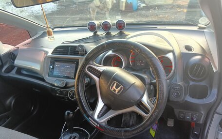 Honda Fit III, 2009 год, 730 000 рублей, 6 фотография