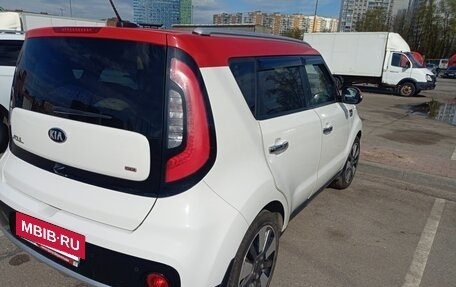 KIA Soul II рестайлинг, 2018 год, 1 850 000 рублей, 5 фотография