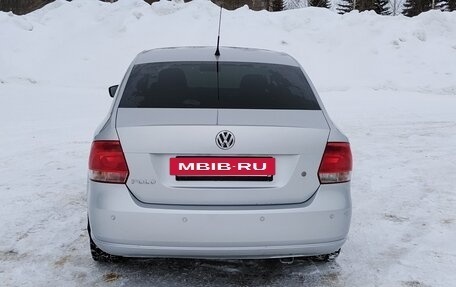 Volkswagen Polo VI (EU Market), 2011 год, 600 000 рублей, 2 фотография