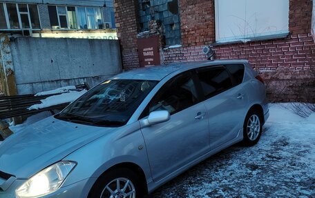 Toyota Caldina, 2003 год, 750 000 рублей, 2 фотография
