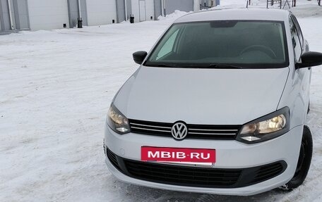 Volkswagen Polo VI (EU Market), 2011 год, 600 000 рублей, 4 фотография