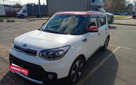 KIA Soul II рестайлинг, 2018 год, 1 850 000 рублей, 2 фотография