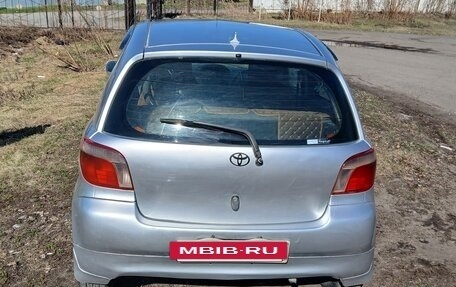 Toyota Vitz, 2000 год, 340 000 рублей, 18 фотография
